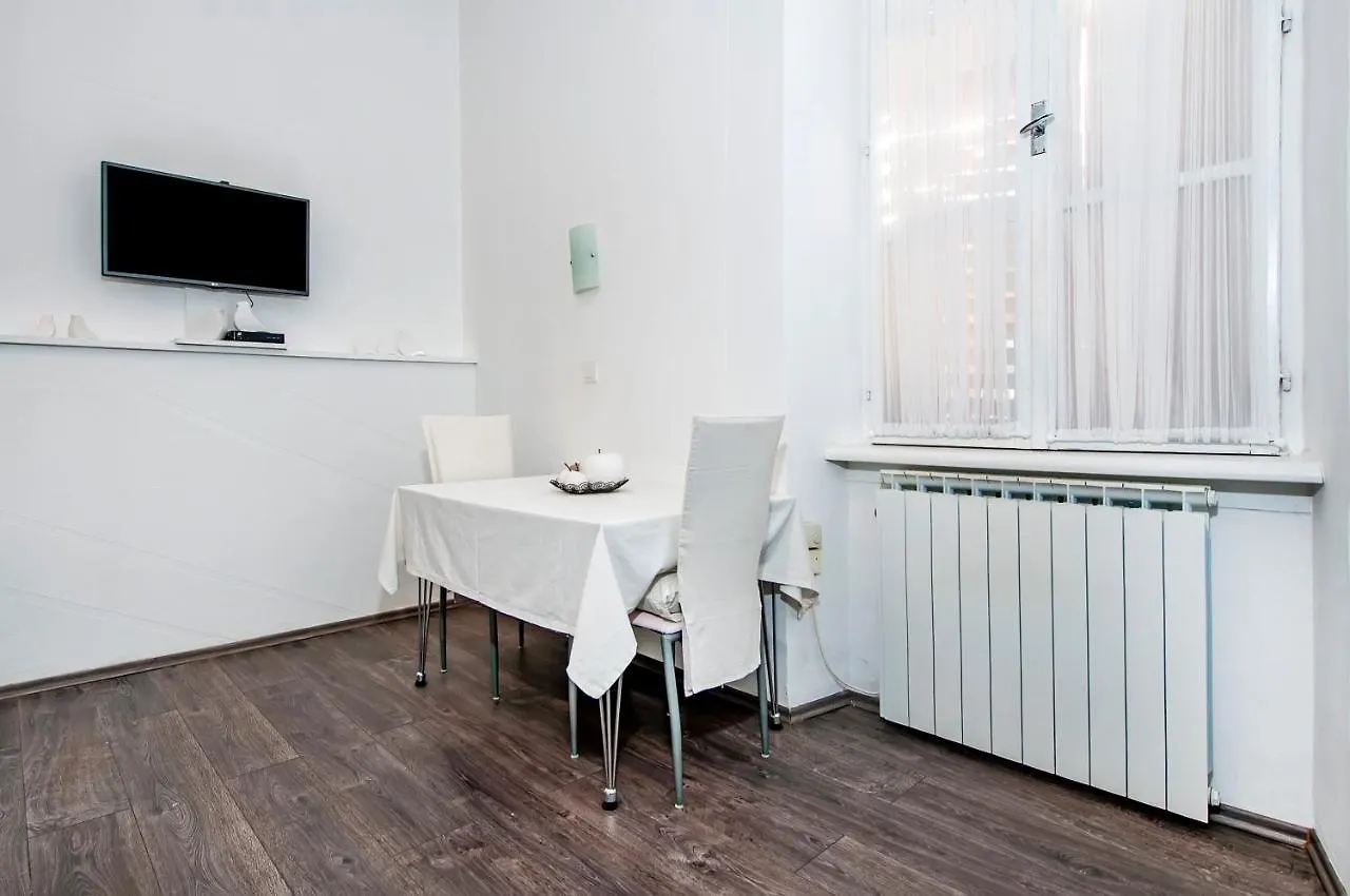 Apartman Castrum Rubini 로비니